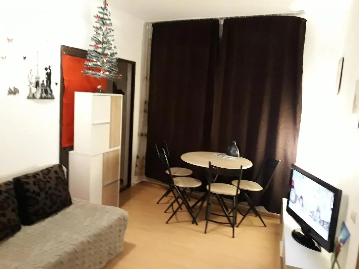 Cozy Central Studio Apartment Bucharest